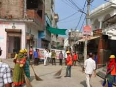 नगर पंचायत क्षेत्र में महात्मा गांधी के जयंती पर श्रमदान किया गया