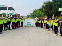 हंडिया टोल पर स्वच्छता का पखवारा चला कर स्वस्थ जीवन के साथ-साथ स्वच्छ जीवन जीने के लिए प्रेरित किया