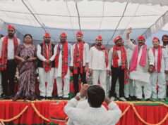 मऊआइमा के बसपा के दर्जनों कार्यकर्ताओं ने बसपा छोड सपा में हुए शामिल