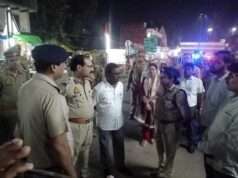 कमिश्नर ने देखी औराई चौराहे पर दुर्गा पूजा पंडाल की हकीकत