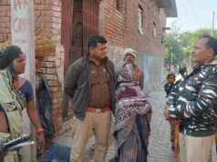 नवाबगंज में पुलिसकर्मियों पर हमलाकर किया घायल, सरकारी बाइक क्षतिग्रस्त कर सरकारी कार्य में पहुंचाया अवरोध , मचा हड़कंप