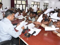 जन समस्याओं के निस्तारण में किसी भी प्रकार की लापरवाही या उदासीनता क्षम्य नहीं-डीएम मनीष वर्मा