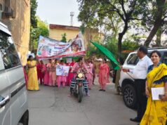 जिला विकास अधिकारी ने पोषण रैली को हरी झंडी दिखाकर किया रवाना